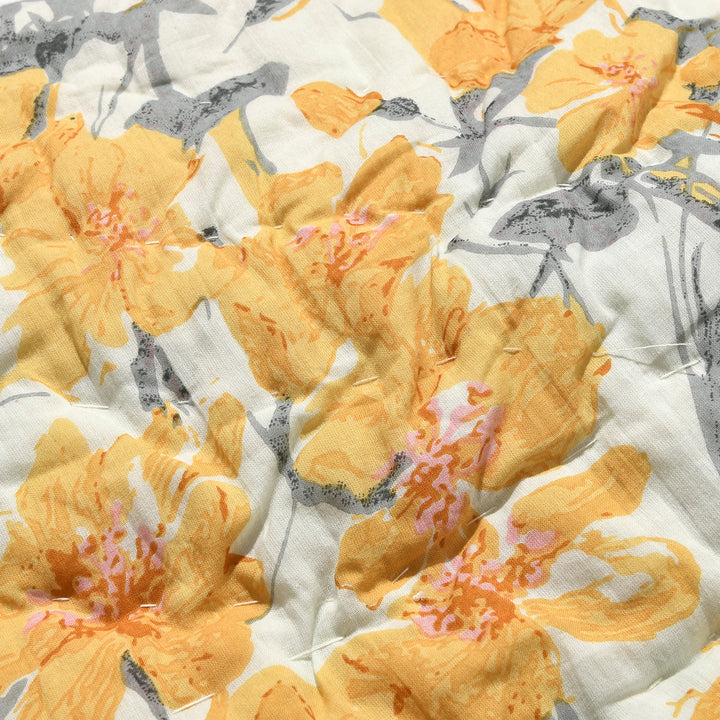 Short Bread Yellow Cotton Quilt
