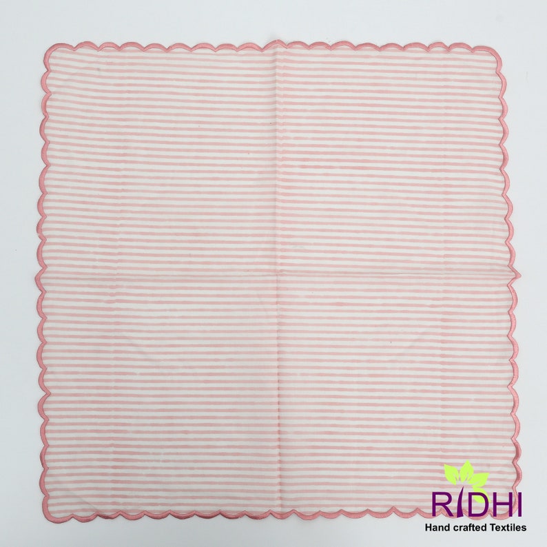 Pink Stripes Scallop Embroidery Napkins