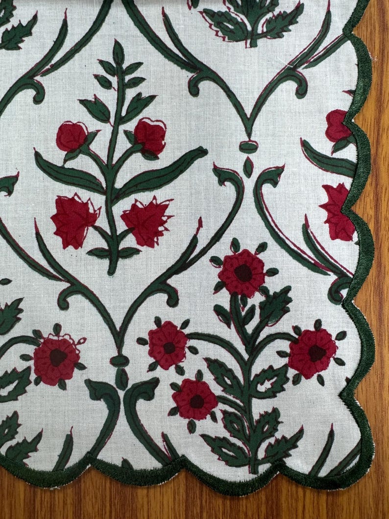 Ruby Red and Emerald Green Scallop Embroidery Napkins