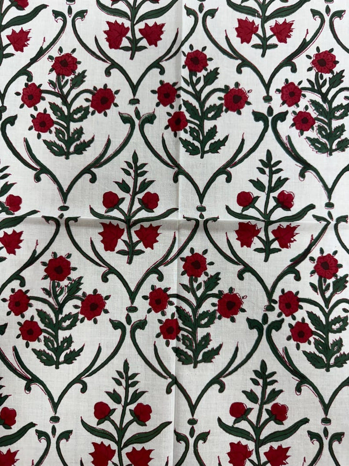 Ruby Red and Emerald Green Scallop Embroidery Napkins