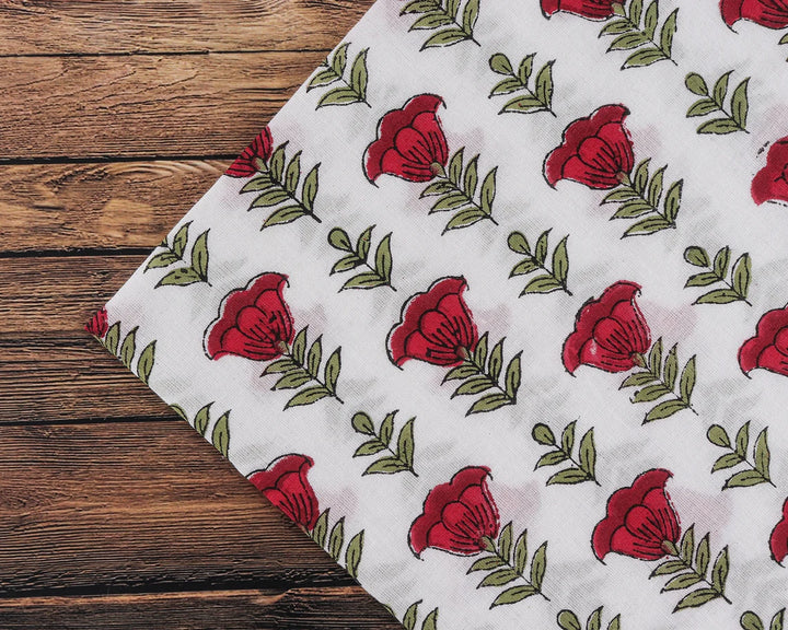 Apple and Cherry Red Scallop Embroidery Napkins Product Image 2