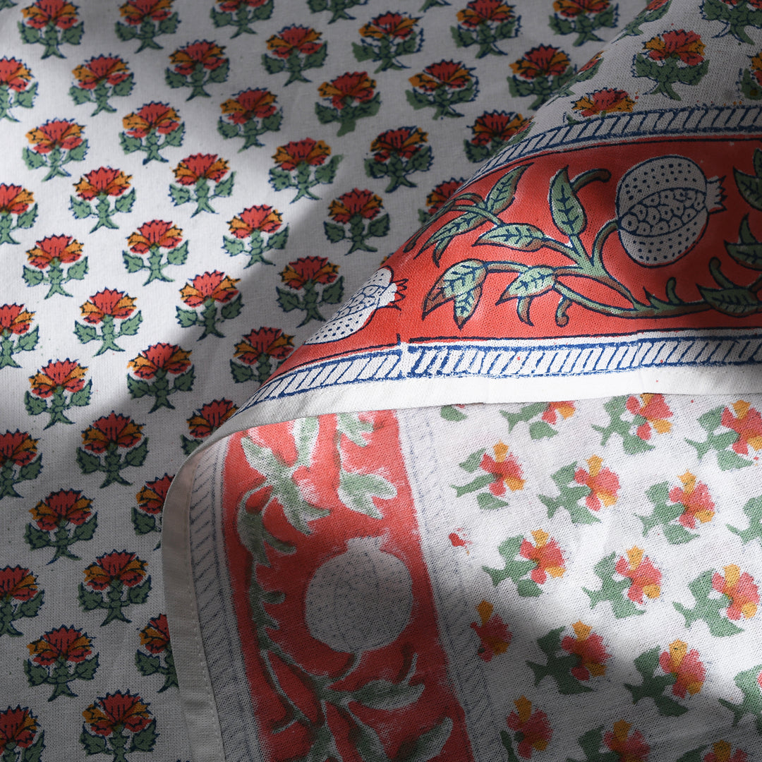 Mecca Orange Round Tablecloth