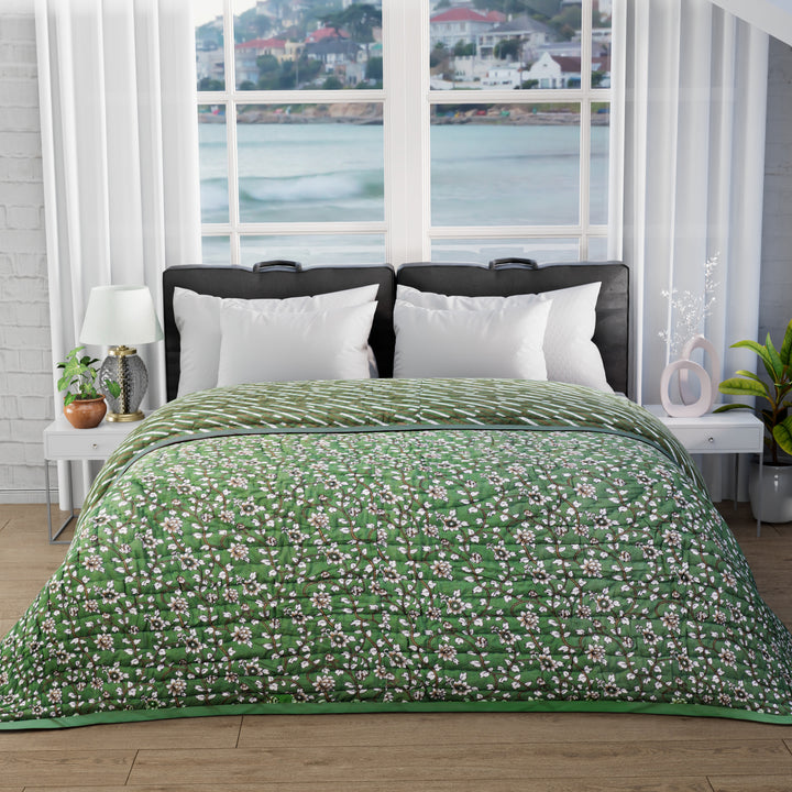 Camouflage Green Cotton Quilt