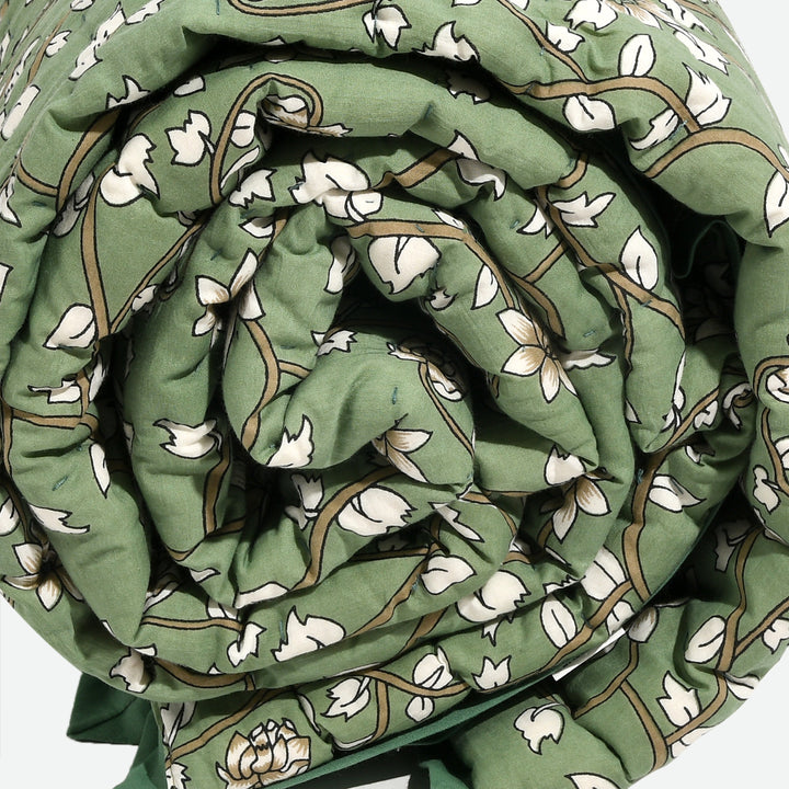 Camouflage Green Cotton Quilt