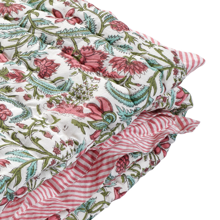Tulip Pink Cotton Quilt