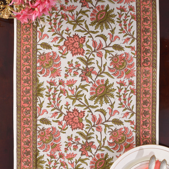 New York Pink Table Runner