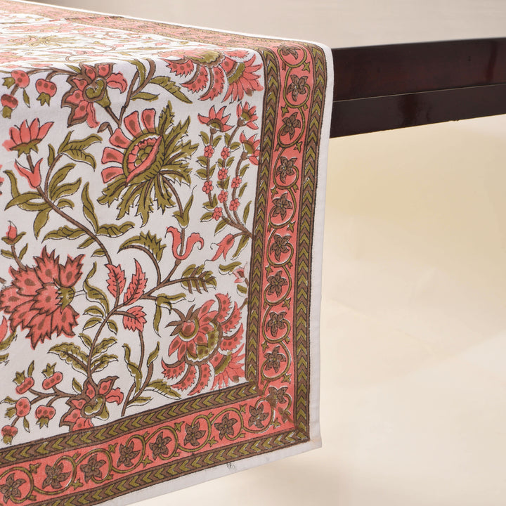 New York Pink Table Runner