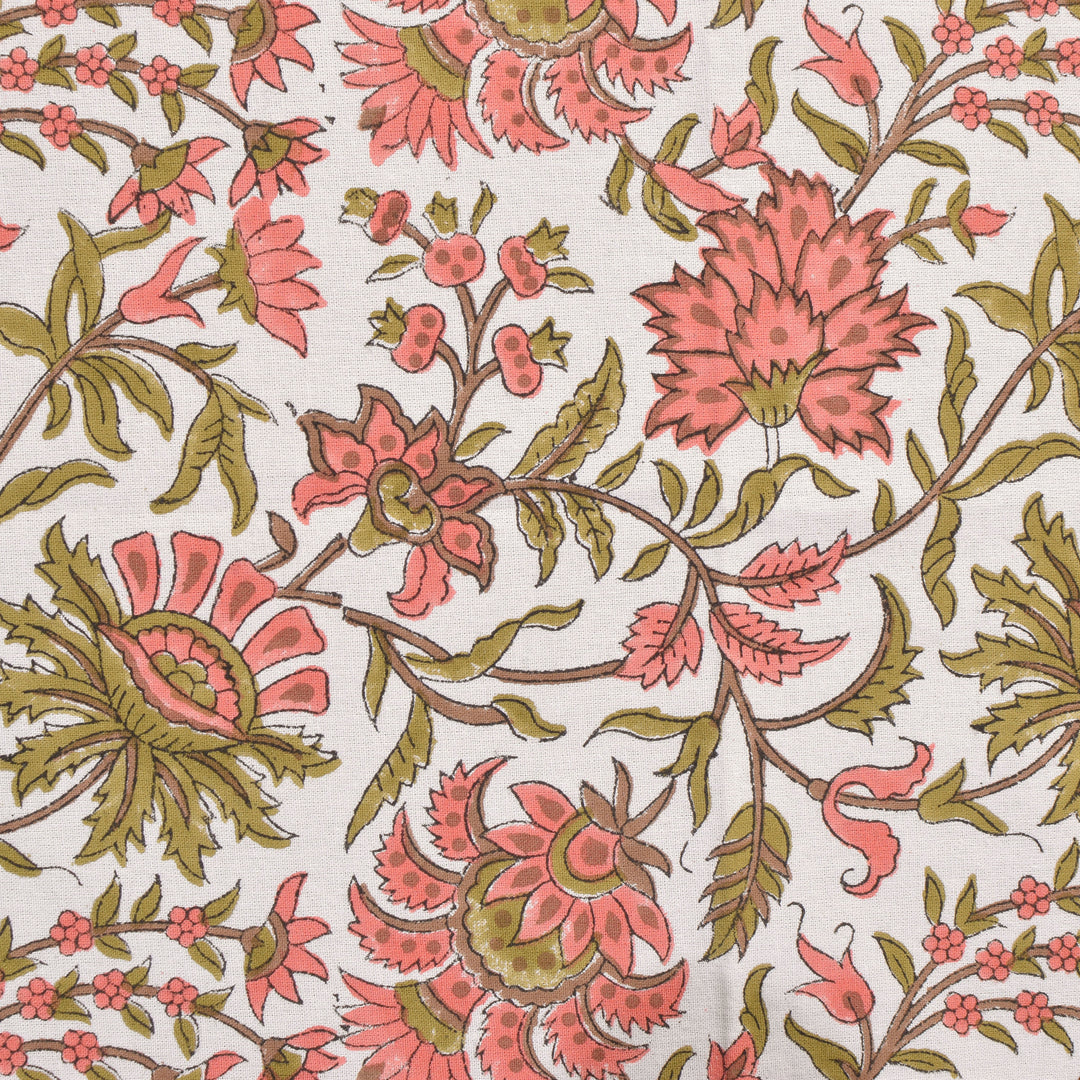 New York Pink Table Runner