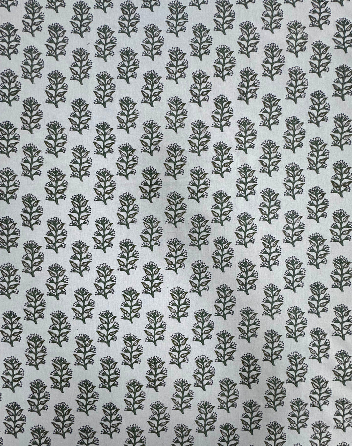 Evergreen Grace Tablecloth Product Image 5