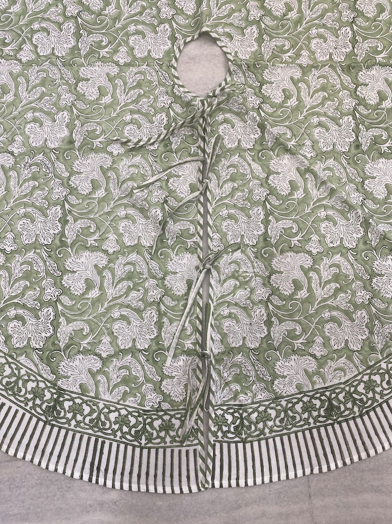 Fabricrush Sage Green and White Indian Floral Hand Block Printed Pure Cotton Cloth Christmas Tree Skirt with Border, Holiday Farmhouse Christmas, Gift for her, gifts