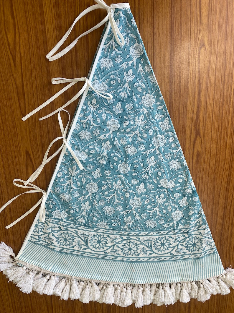 Fabricrush Teal and White Indian Floral Hand Block Printed 100% Pure Cotton Cloth Christmas Tree Skirt With Pom Pom, Farmhouse Outdoor Home Party , Gift for her, gifts