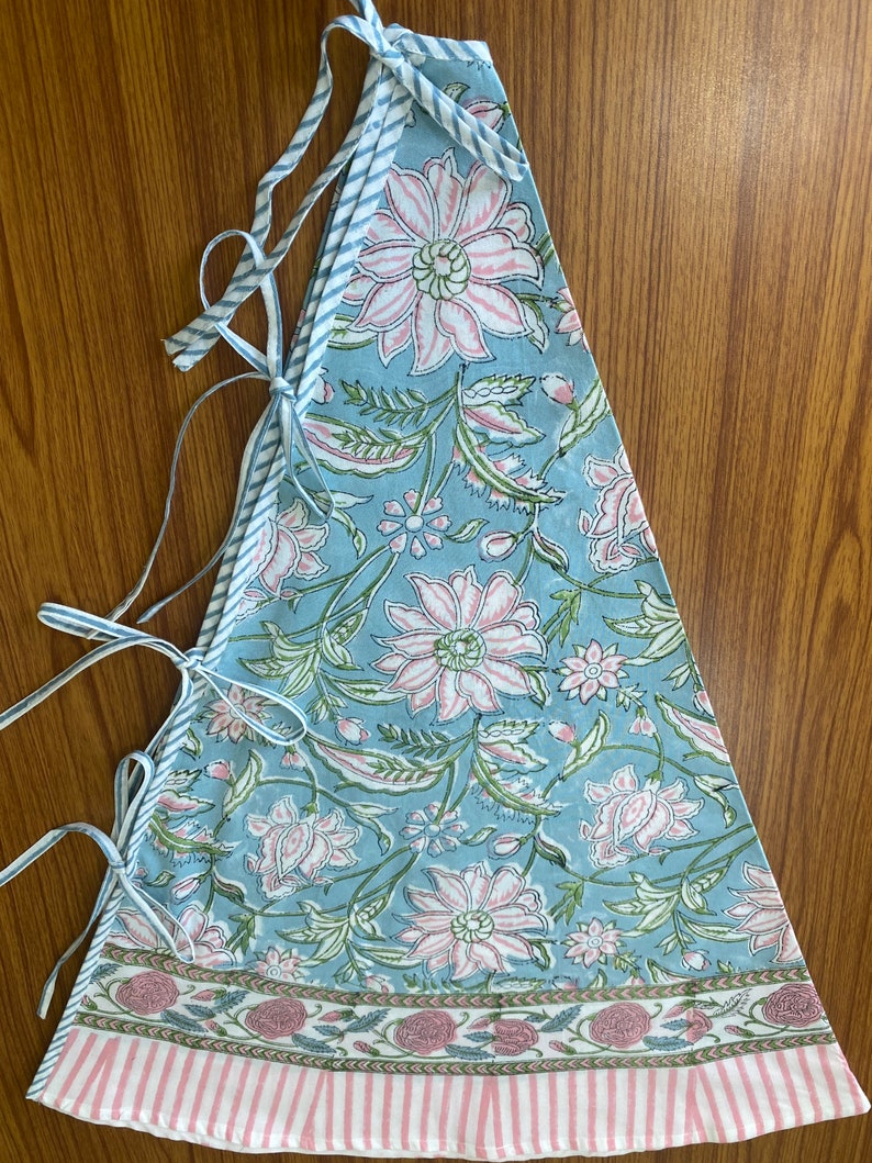 Fabricrush Ice Blue, Kelly Green, Flamingo Pink Indian Floral Hand Block Printed Cotton Cloth Christmas Tree Skirt, Farmhouse Party Holiday Decor Gifts