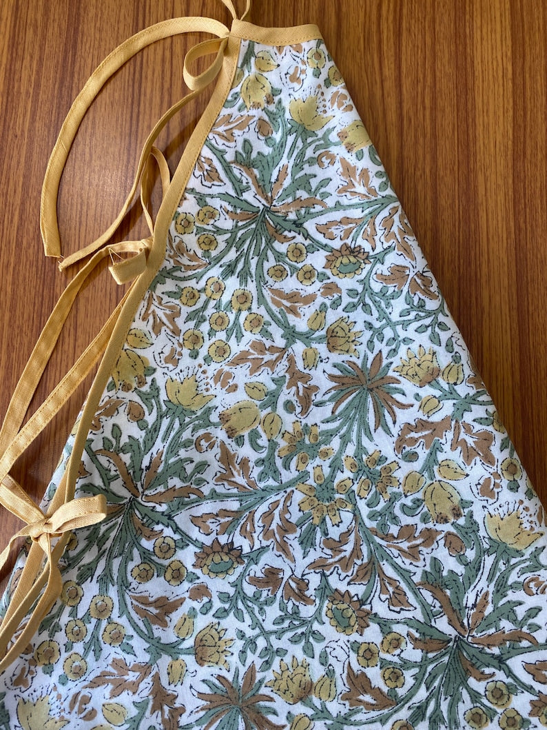 Fabricrush Goldenrod Yellow, Fern Green, Peanut Brown Indian Floral Hand Block Printed Cotton Cloth Christmas Tree Skirt, Christmas Gift, Holiday Decor