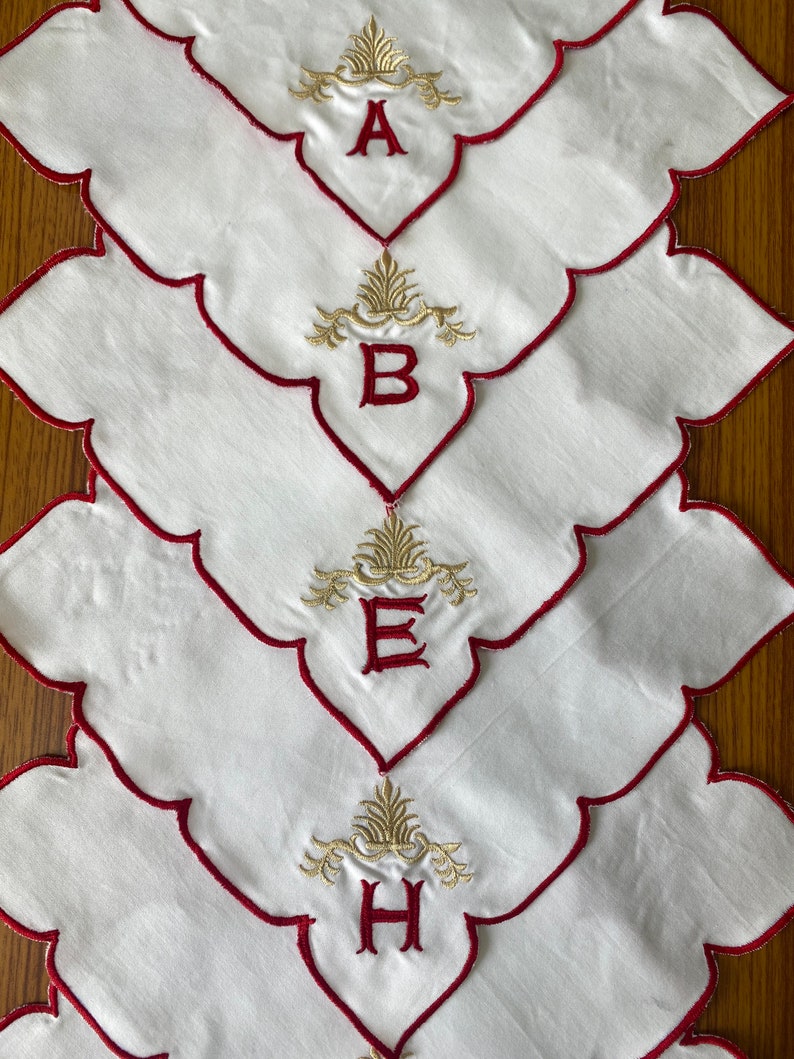 Fabricrush White Linen Napkins with Embroidered Motifs, Christmas Gift Decor, Farmhouse Decor, Gifts, 18x18"- Dinner Napkins