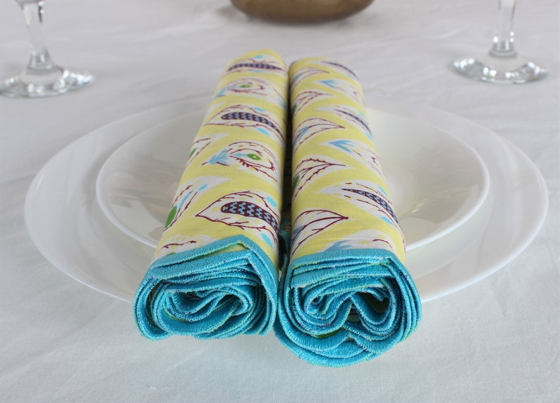 Green, Yellow, Pink Cotton Cloth Napkins, Farmhouse Wedding Dinner Embroidery Napkins for Halloween Thanksgiving, Holiday Daily Wedding Gift