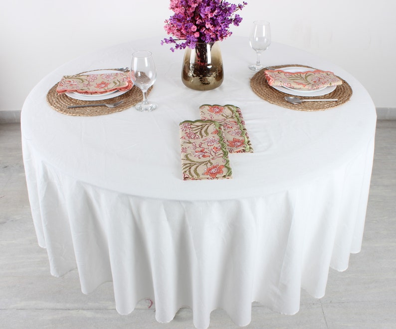 White Cotton Cloth Round Tablecloth