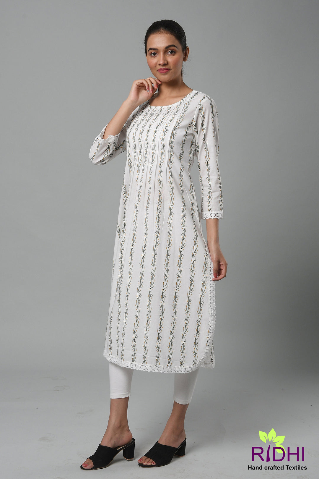 Long Kurti Tunic ,Bridesmaid dress, Gift for her, Gift for Mom, Pleated Top, Top with Lace, Summer Dress, India Block Print Top
