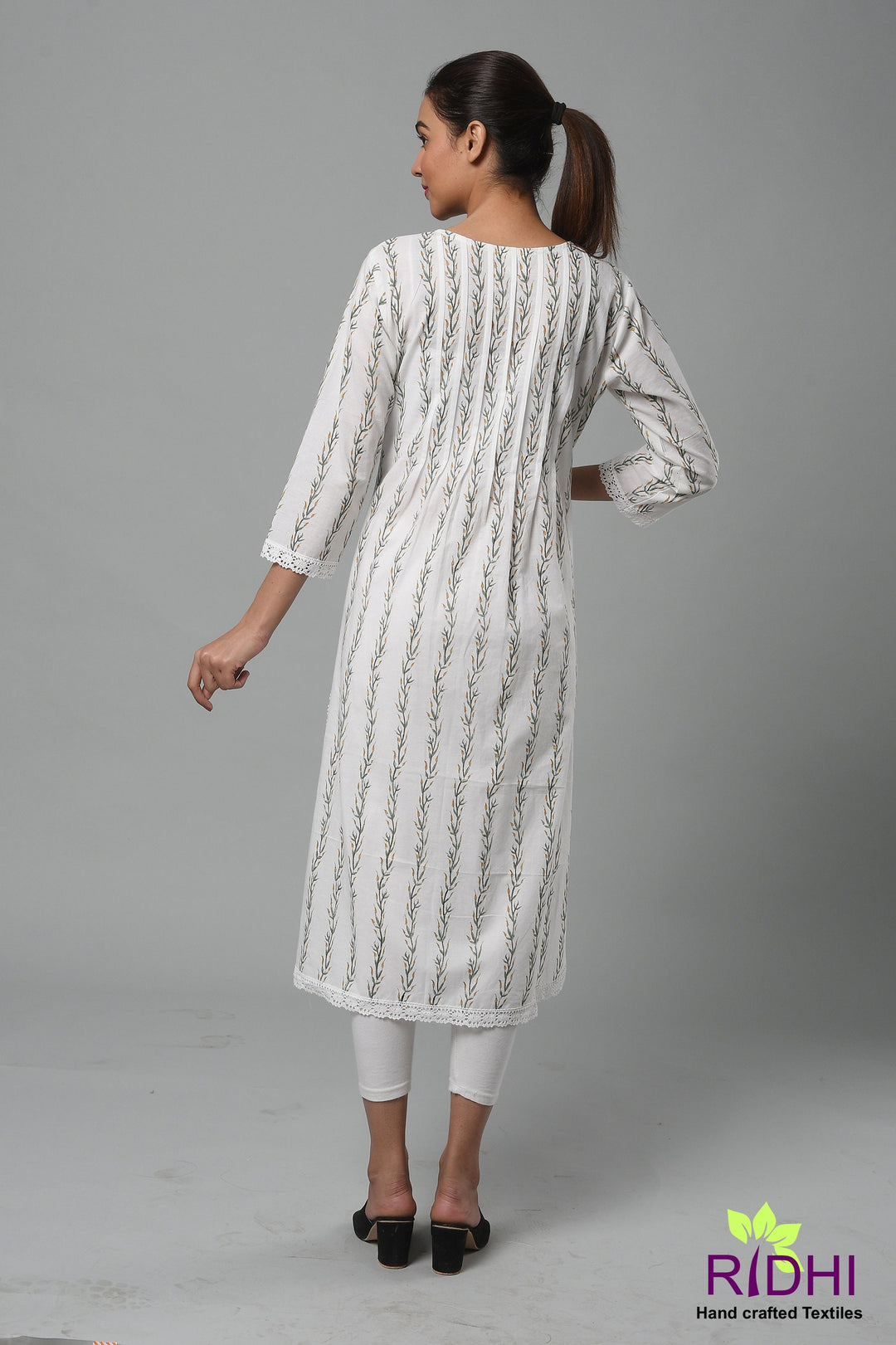 Long Kurti Tunic ,Bridesmaid dress, Gift for her, Gift for Mom, Pleated Top, Top with Lace, Summer Dress, India Block Print Top
