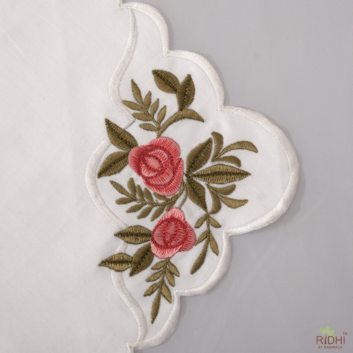 Fabricrush White Soft Cotton Cloth Roses Embroidered Napkins Set, Housewarming Home Wedding Party Farmhouse Events Gifts Mother's Day Gift Birthday